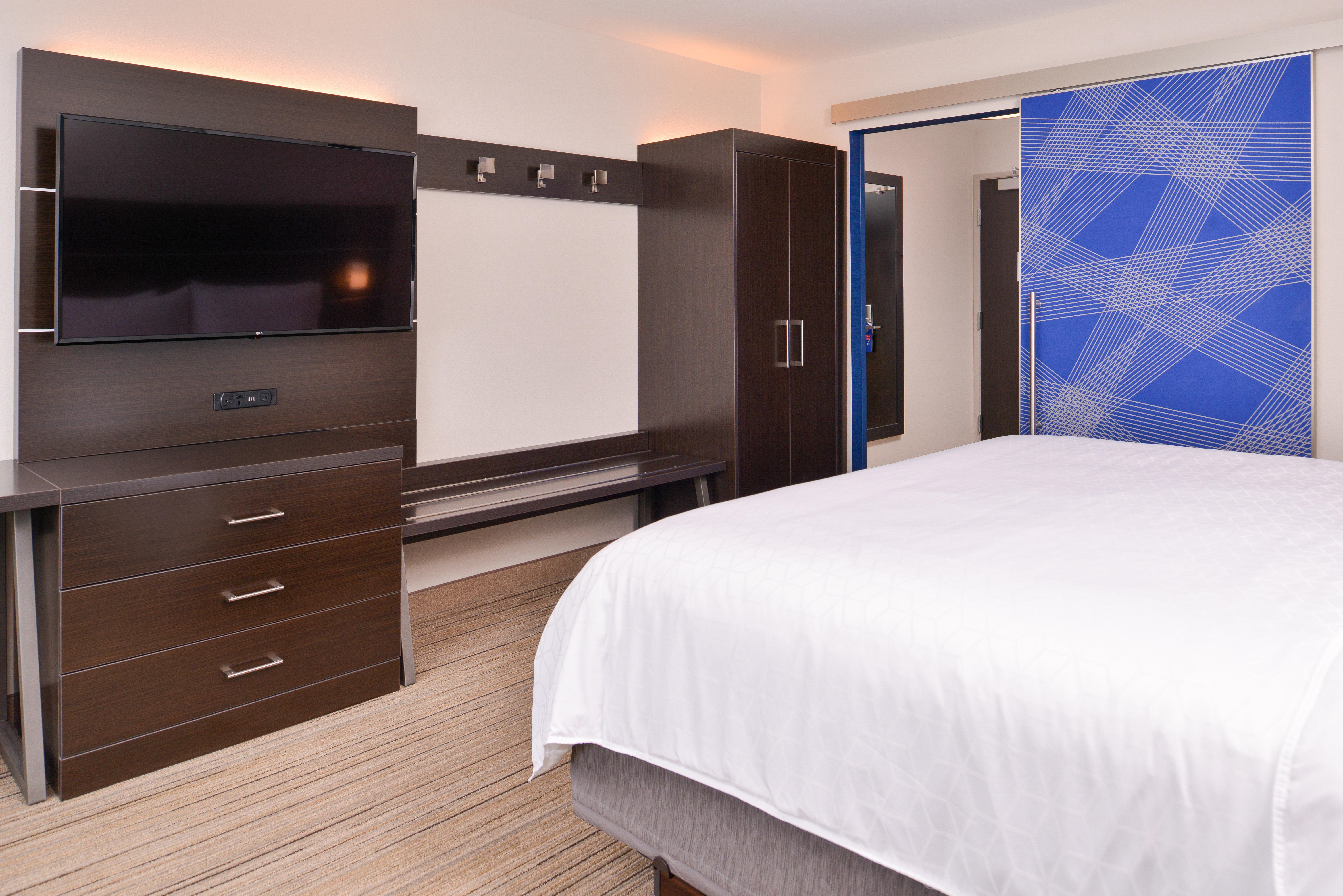 Holiday Inn Express & Suites - Olathe West By Ihg Bagian luar foto
